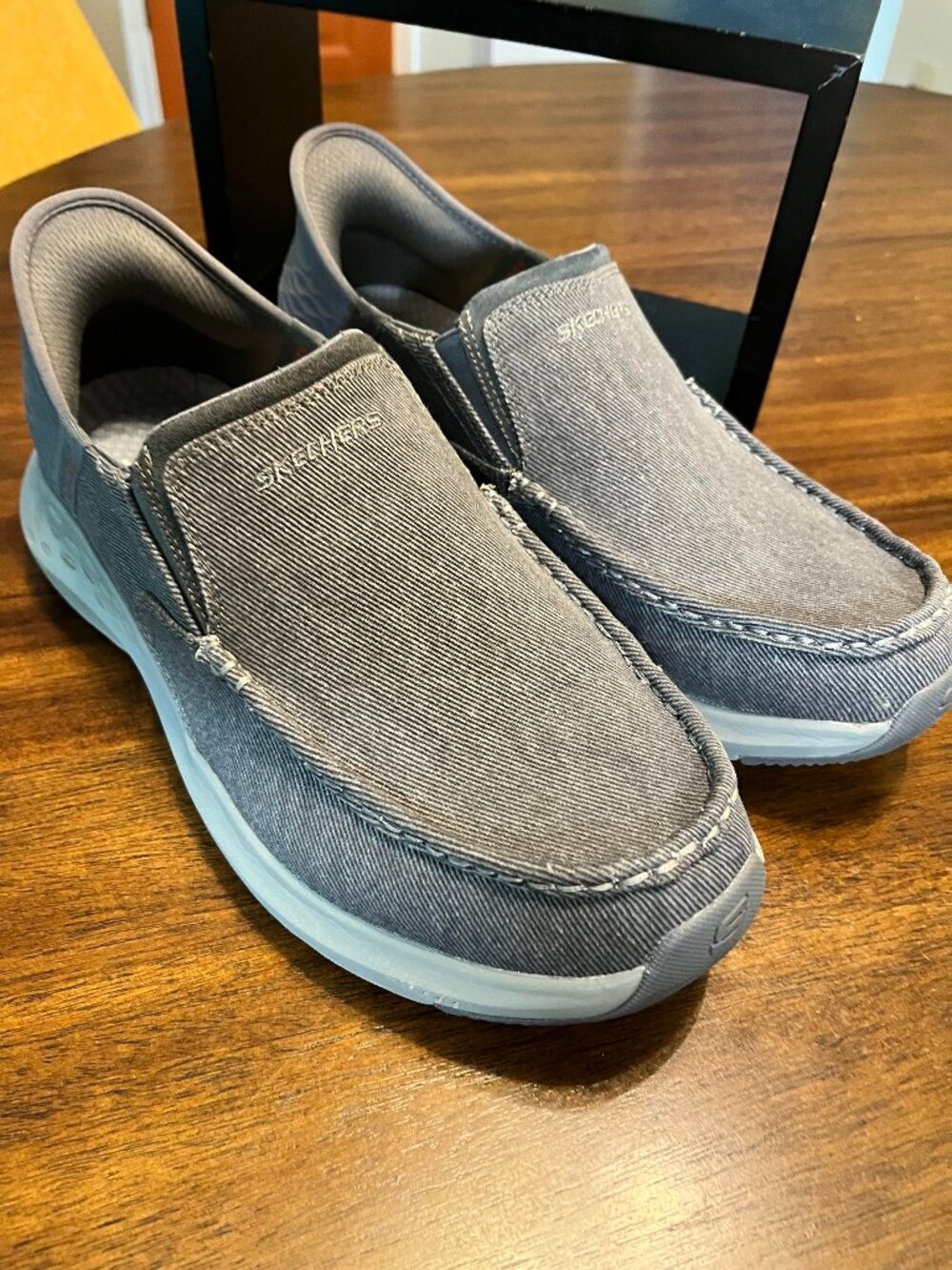 NEW Size 10.5 Men's Parson Charcoal Gray Skechers Hands-Free Slip-Ons